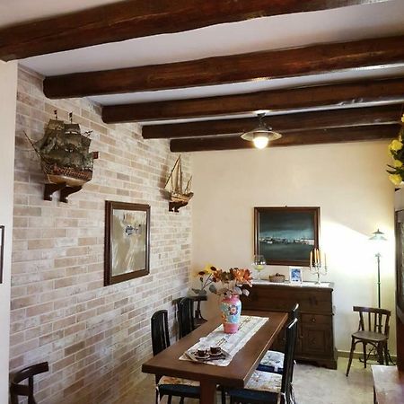 Villa Lorenzo Primo Piano Camaiore Luaran gambar