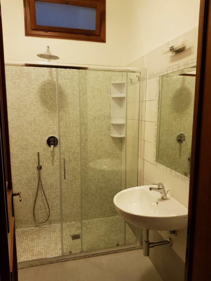 Villa Lorenzo Primo Piano Camaiore Luaran gambar
